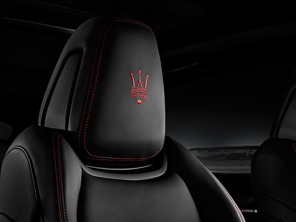 مازيراتي تكشف النقاب عن نسخة تروفيو من طراز ليفانتي